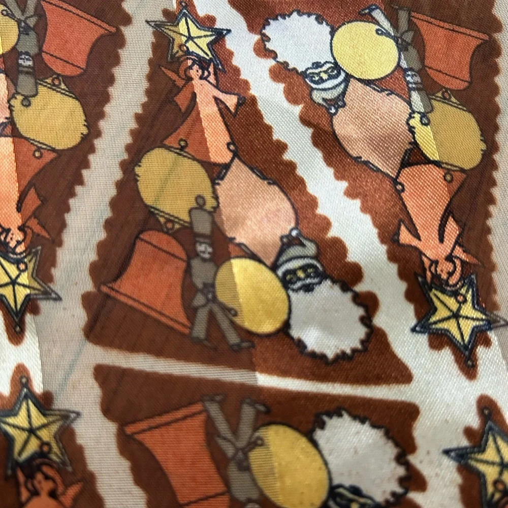 Vintage Christmas Scarf Retro Holiday Novelty Print 20” Square
